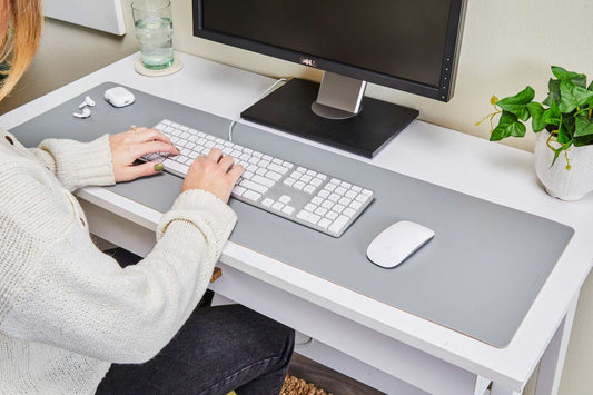 The Purpose of a Leather Desk Mat – And Why a Leather Desk Pad Is Absolutely Worth It